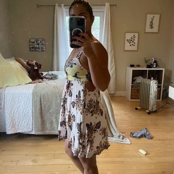 FREE PEOPLE | Floral Free People Sun Dress - Picture 5 of 10